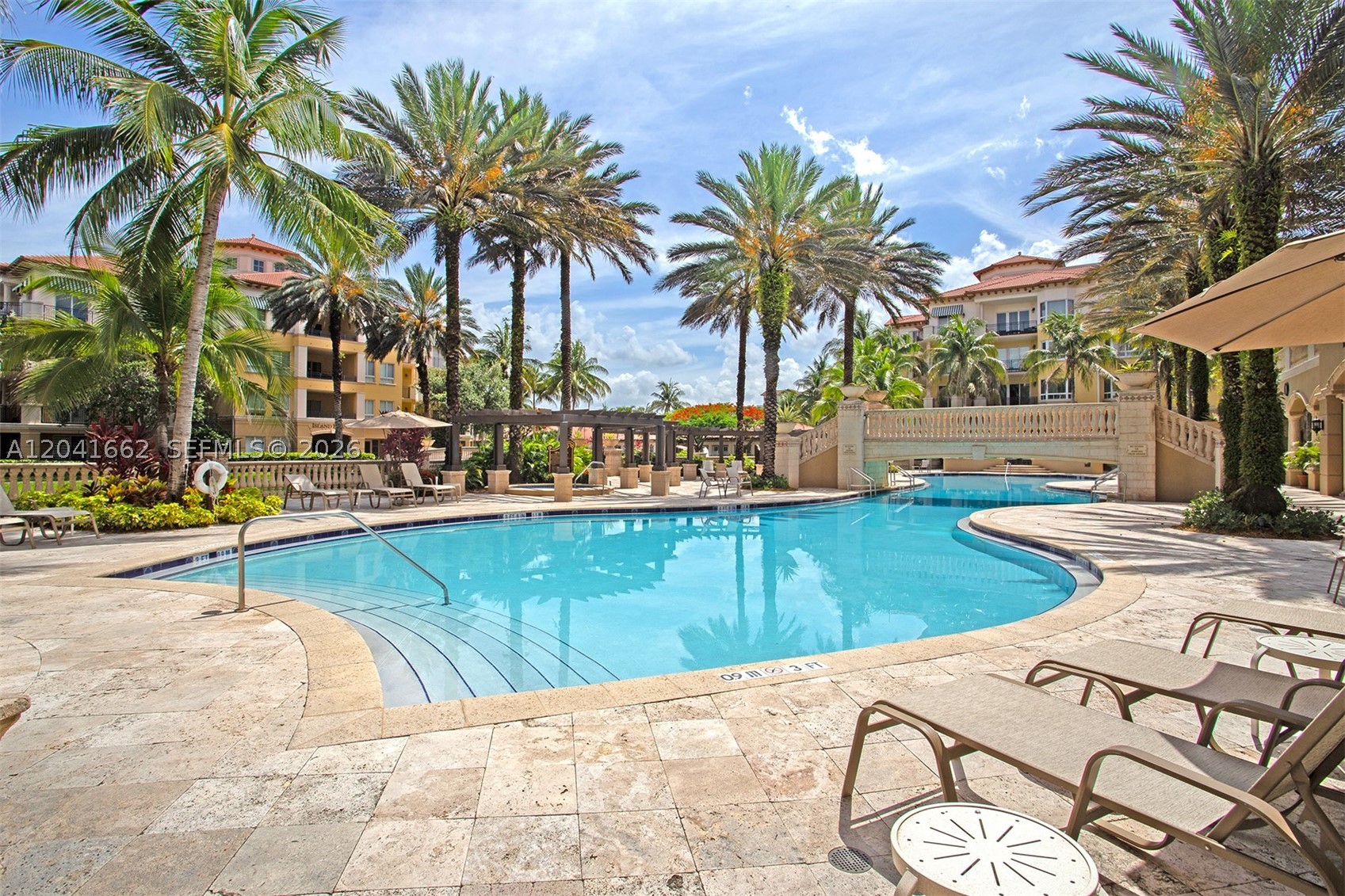 16101 Emerald Estates Dr #155, Weston FL 33331