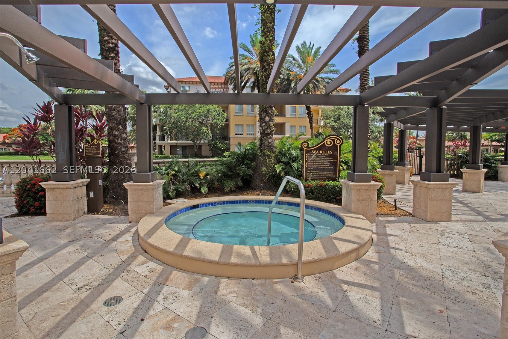 16101 Emerald Estates Dr #155, Weston FL 33331