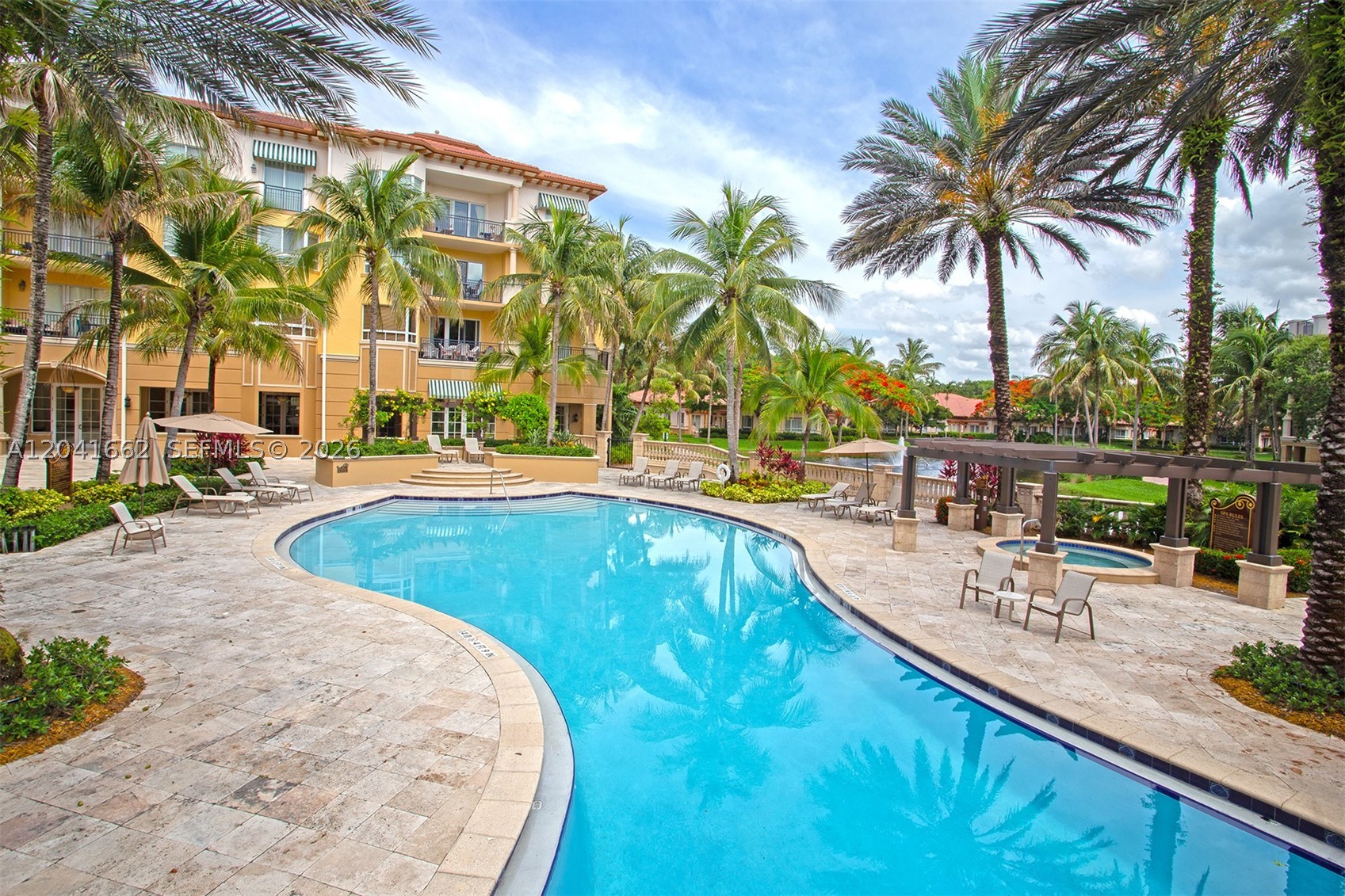16101 Emerald Estates Dr #155, Weston FL 33331
