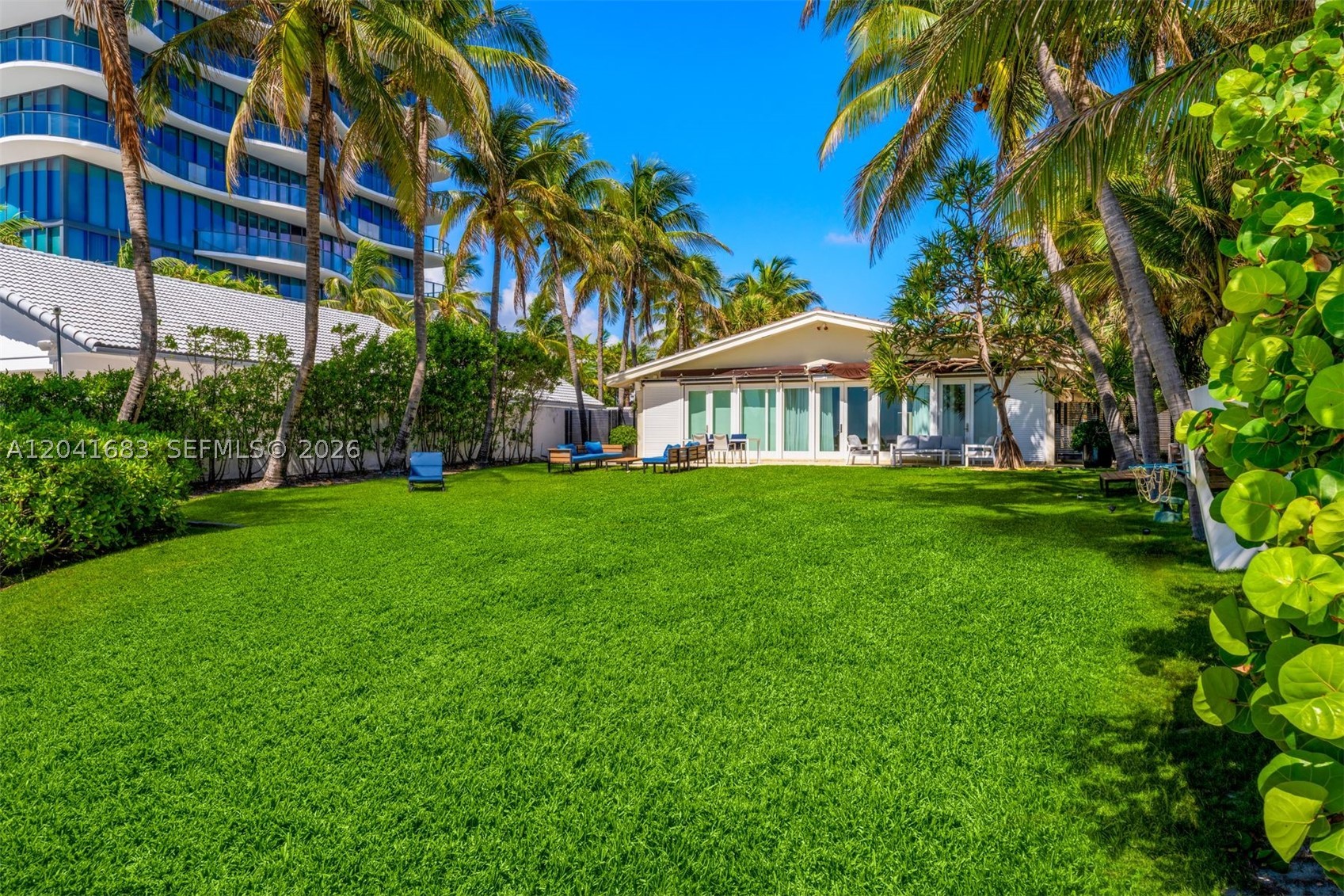 105 Ocean Blvd, Golden Beach FL 33160