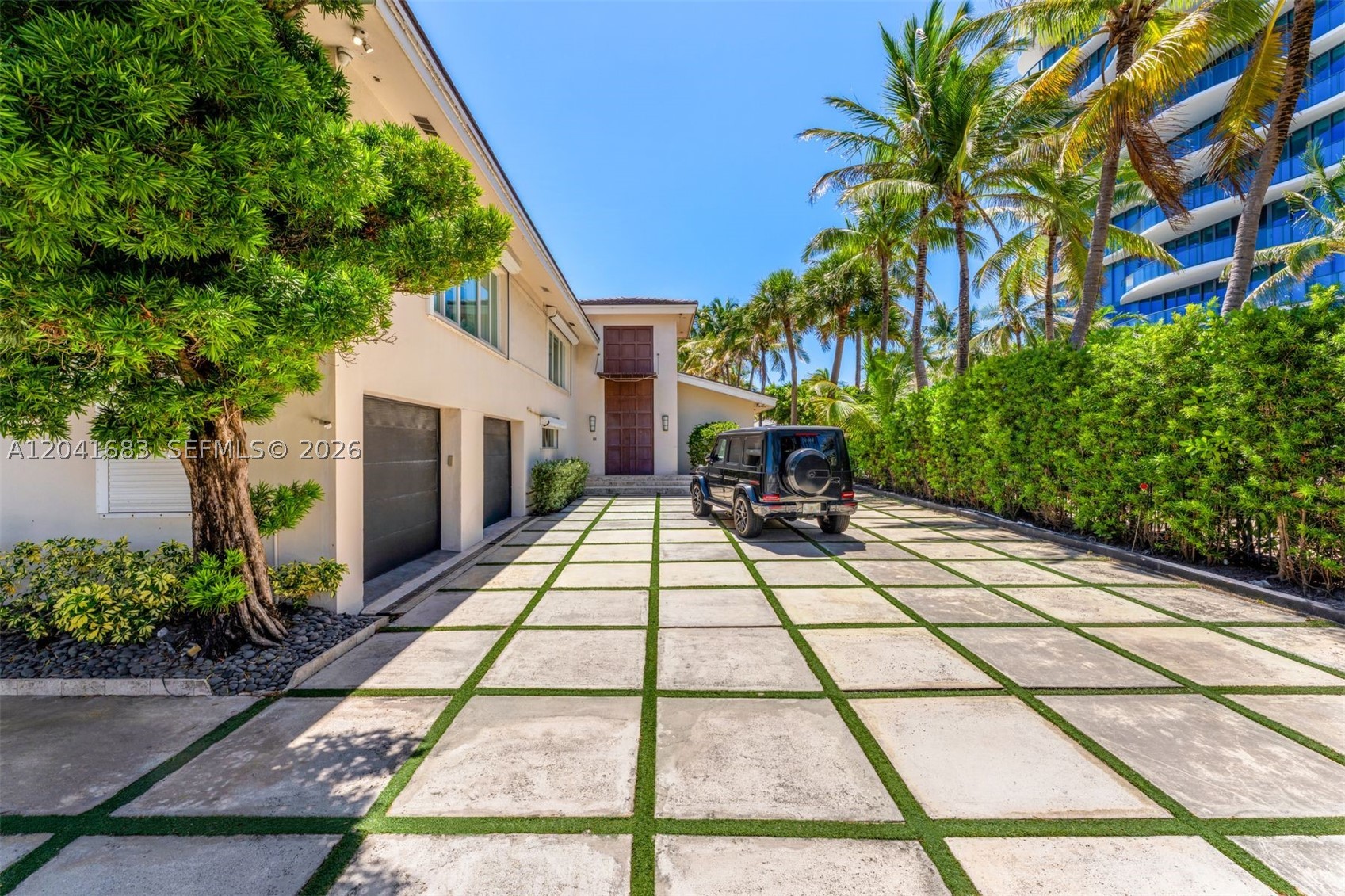 105 Ocean Blvd, Golden Beach FL 33160