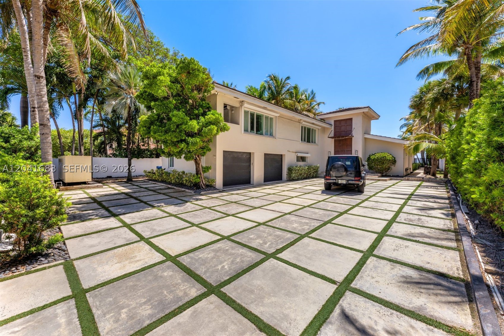 105 Ocean Blvd, Golden Beach FL 33160