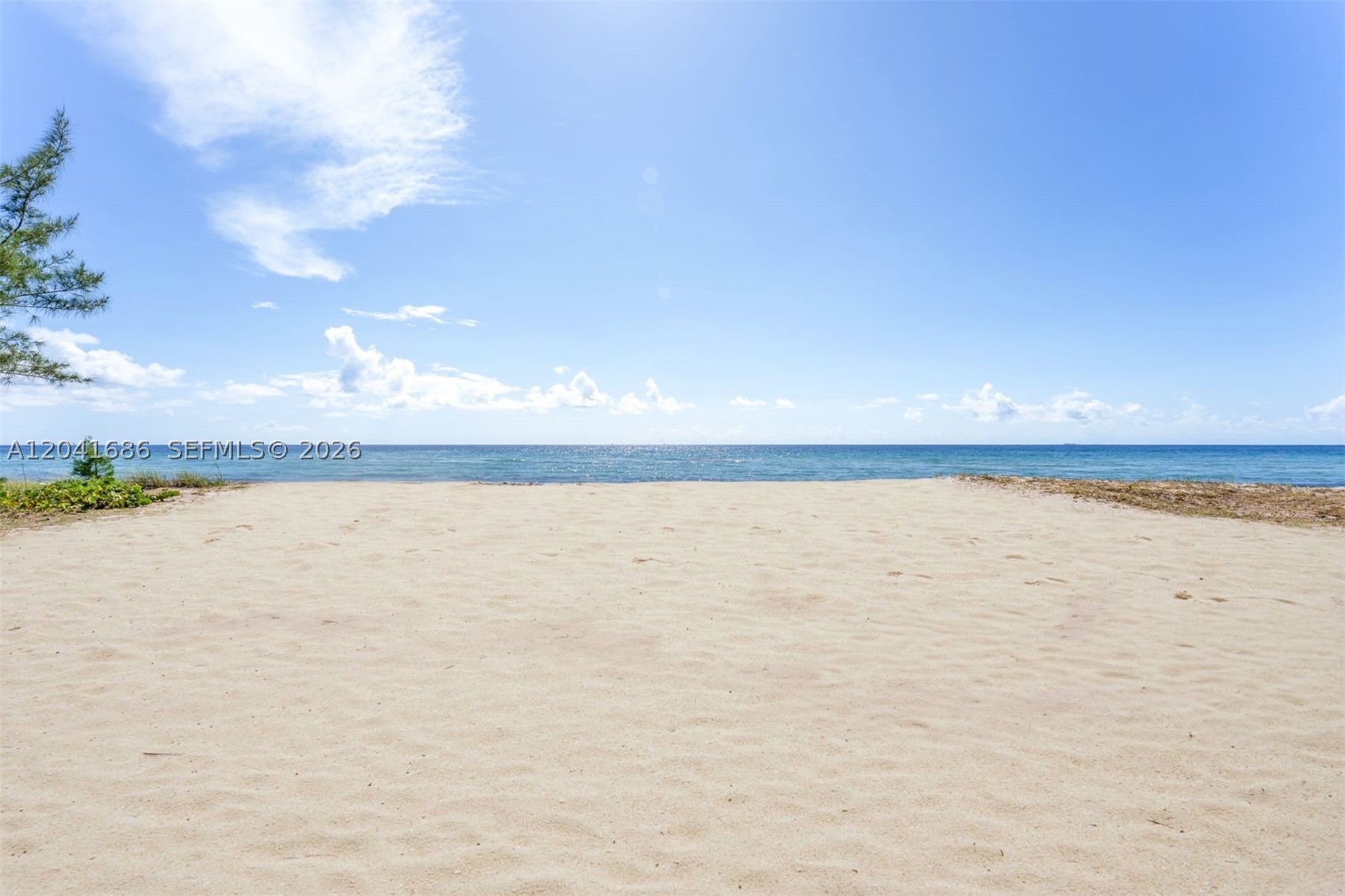 115 Ocean Blvd, Golden Beach FL 33160
