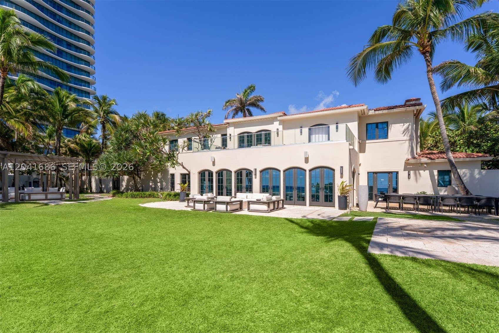 115 Ocean Blvd, Golden Beach FL 33160