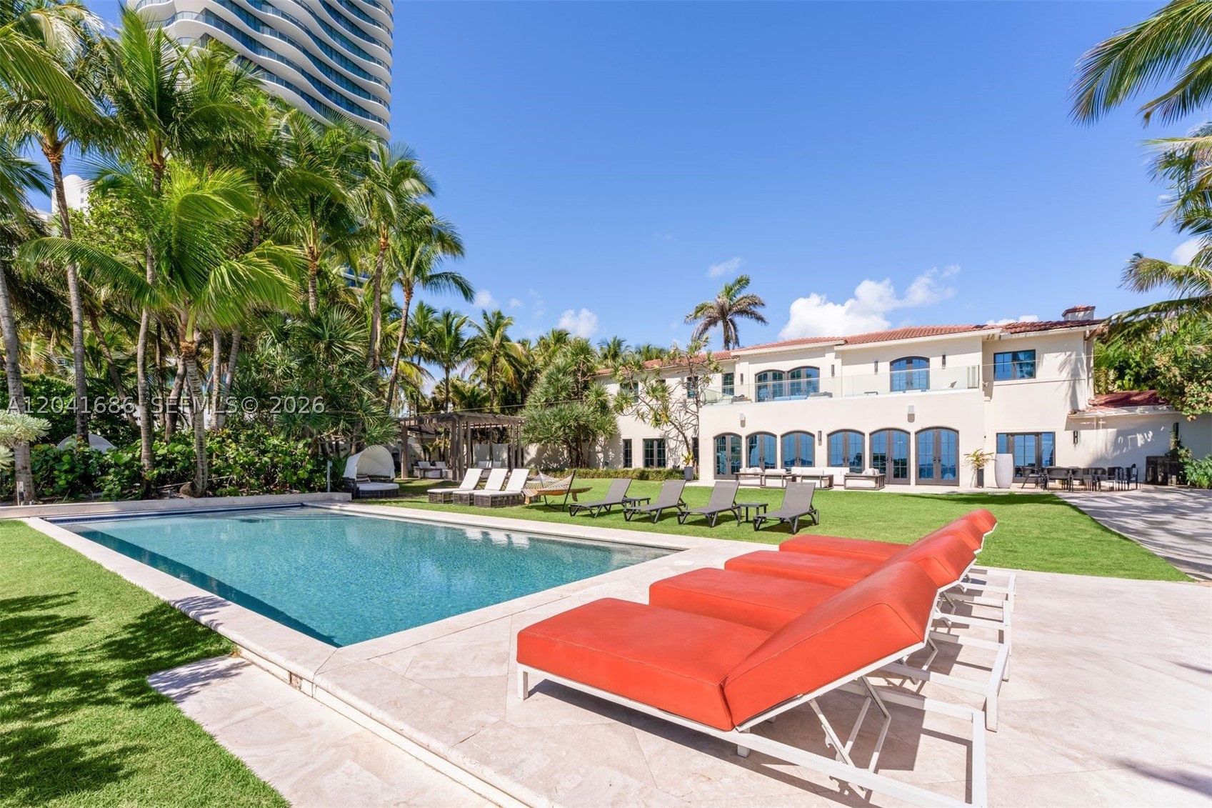 115 Ocean Blvd, Golden Beach FL 33160