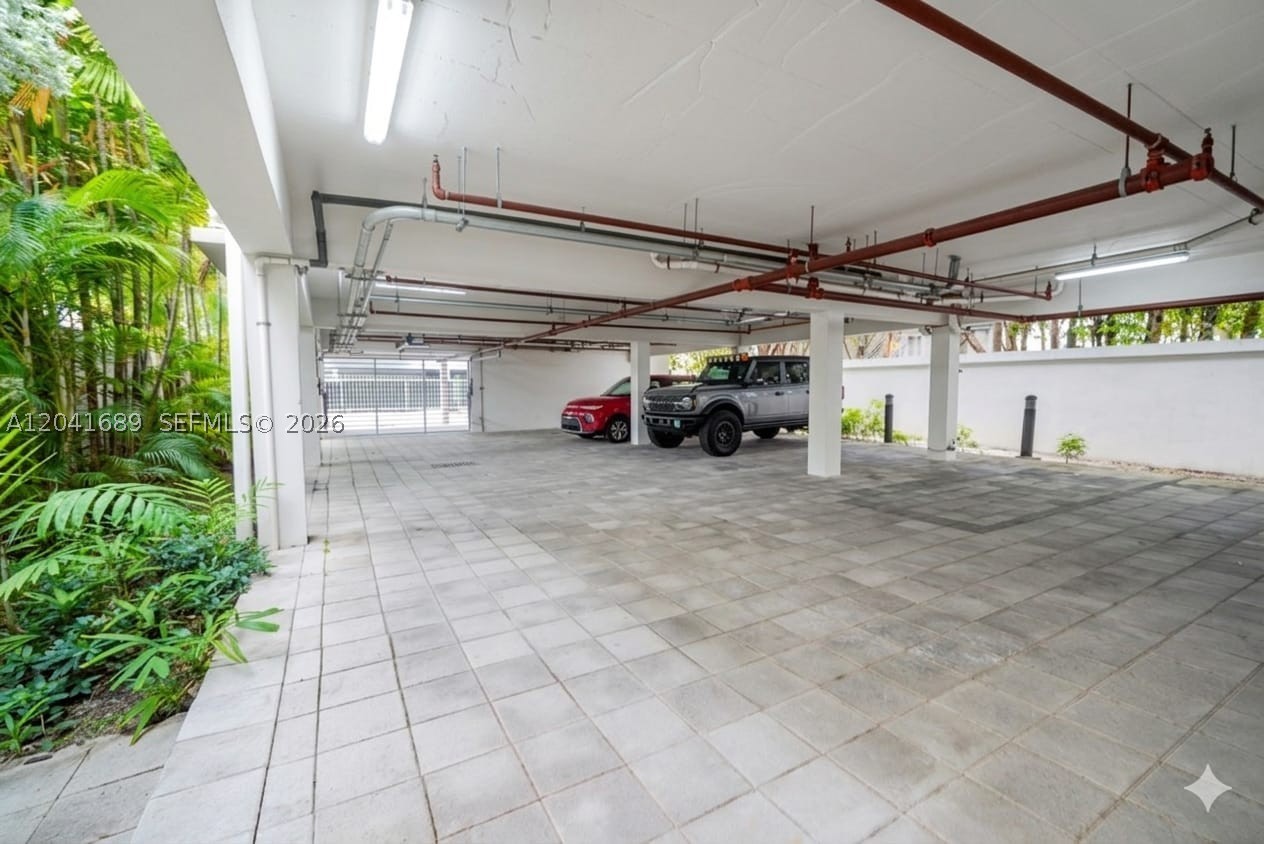 619 Meridian Ave #4, Miami Beach FL 33139