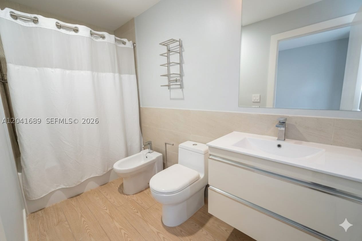 619 Meridian Ave #4, Miami Beach FL 33139