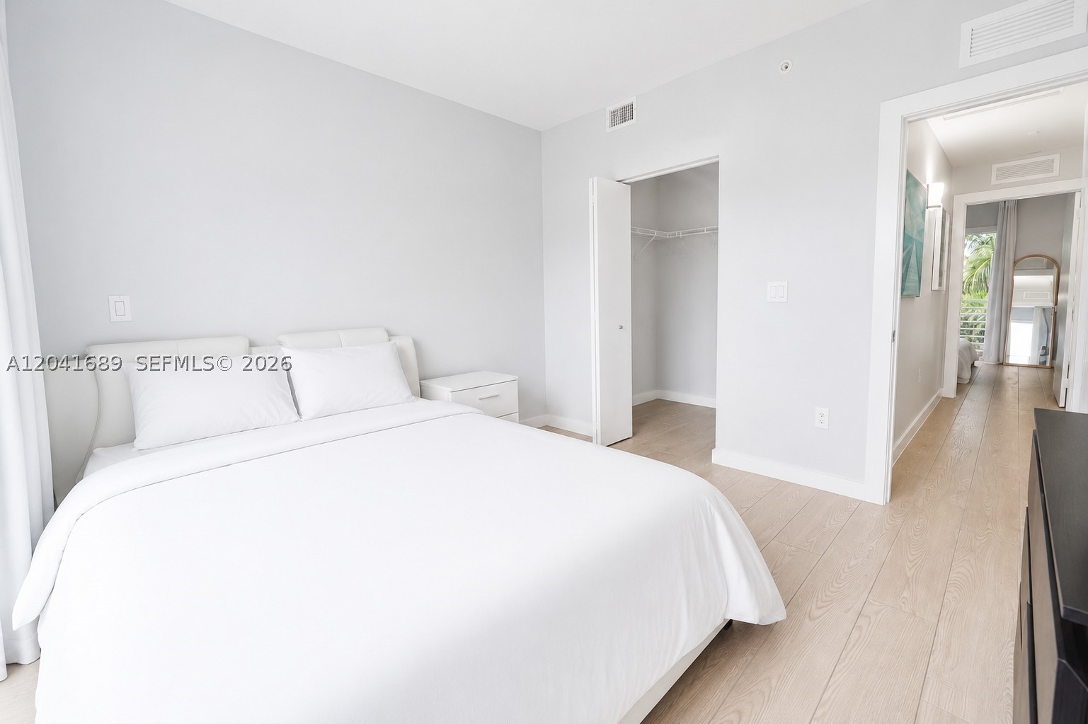 619 Meridian Ave #4, Miami Beach FL 33139