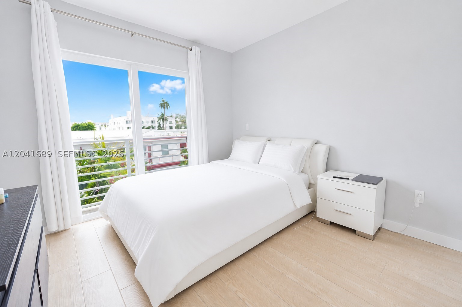 619 Meridian Ave #4, Miami Beach FL 33139