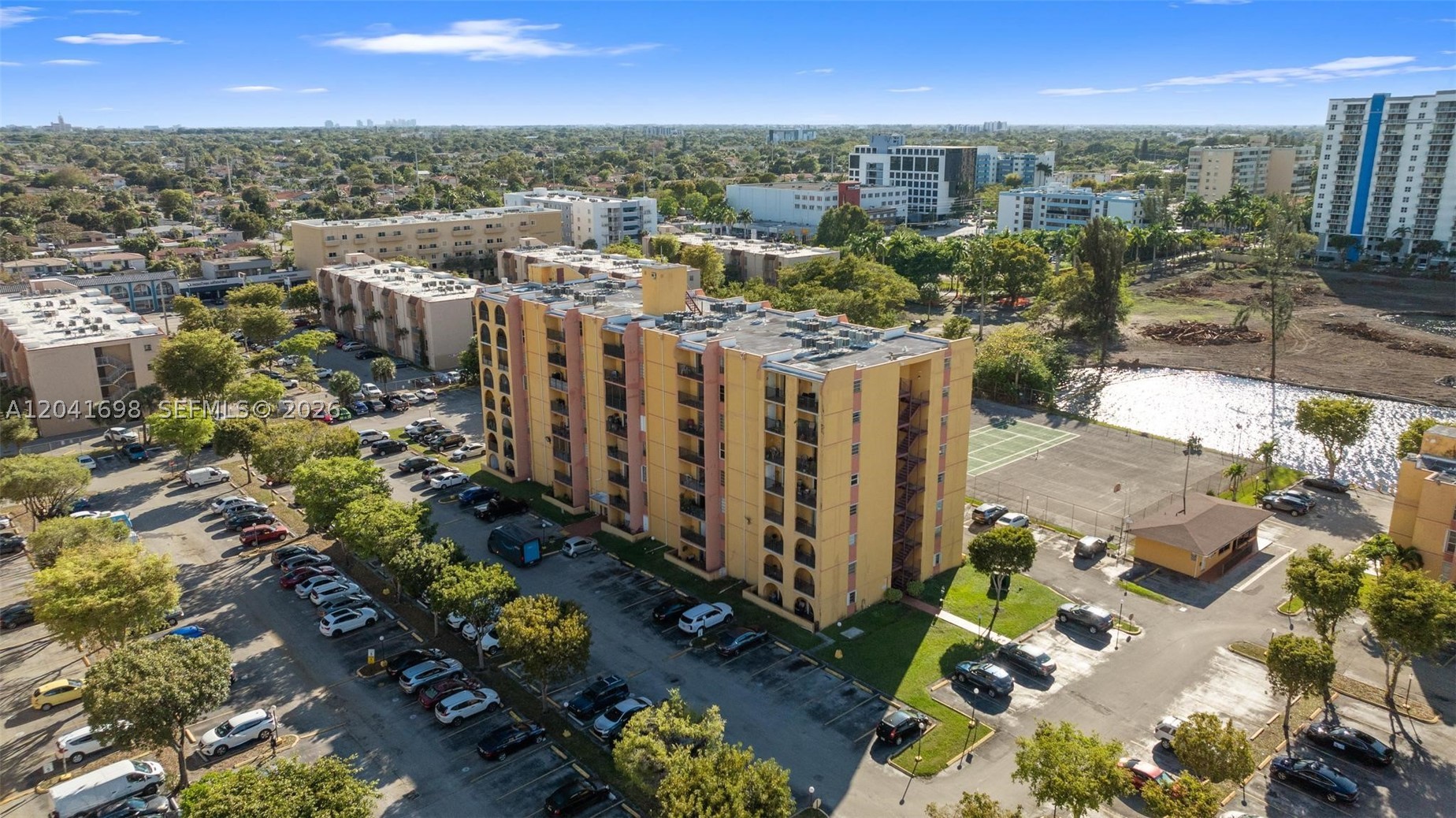 4801 NW 7th St #109-16, Miami FL 33126