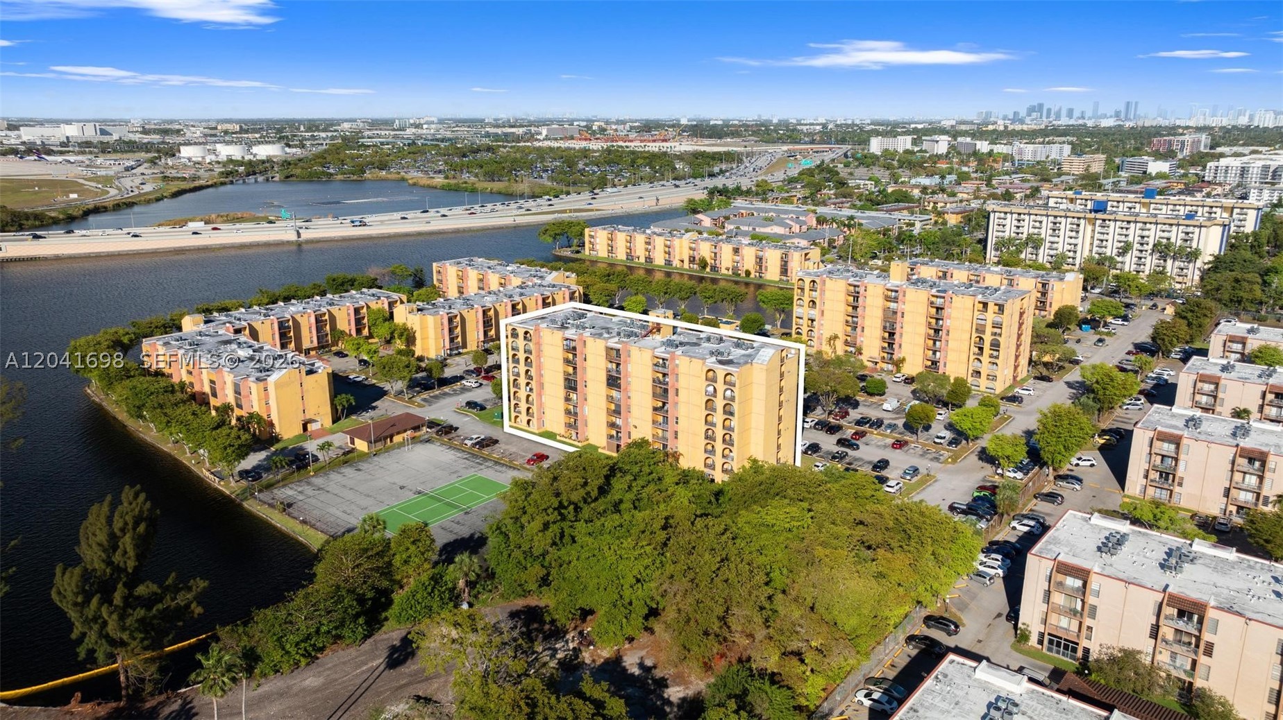 4801 NW 7th St #109-16, Miami FL 33126