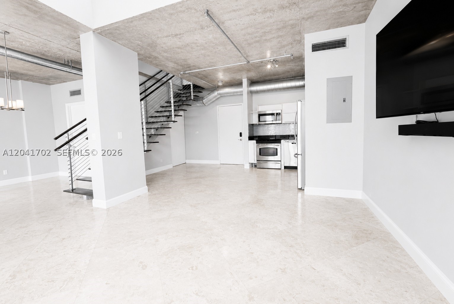 690 SW 1st Ct #3118, Miami FL 33130