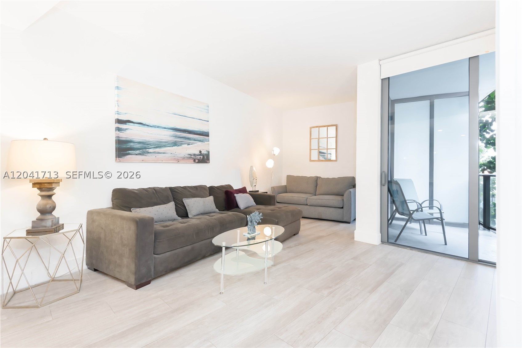 121 NE 34th St #814, Miami FL 33137