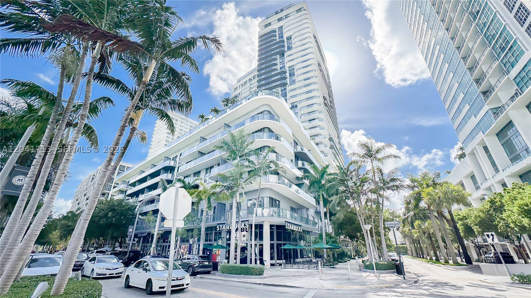 121 NE 34th St #814, Miami FL 33137