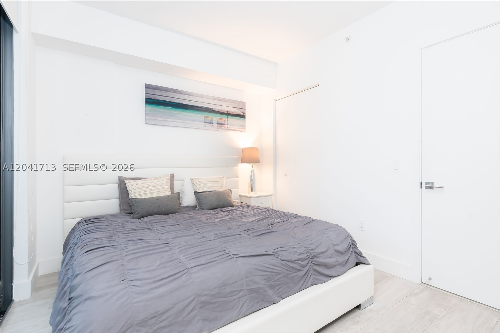 121 NE 34th St #814, Miami FL 33137