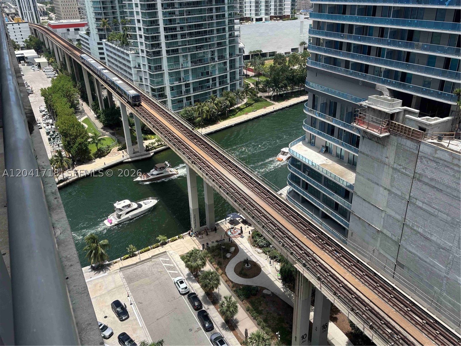 690 SW 1st Ct #2124, Miami FL 33130