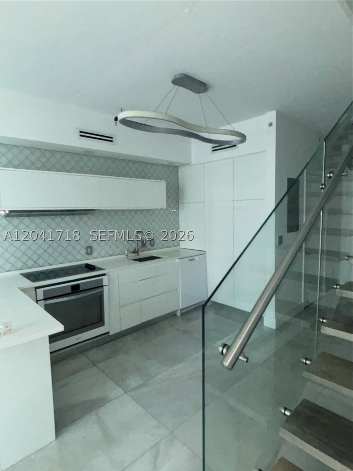 690 SW 1st Ct #2124, Miami FL 33130