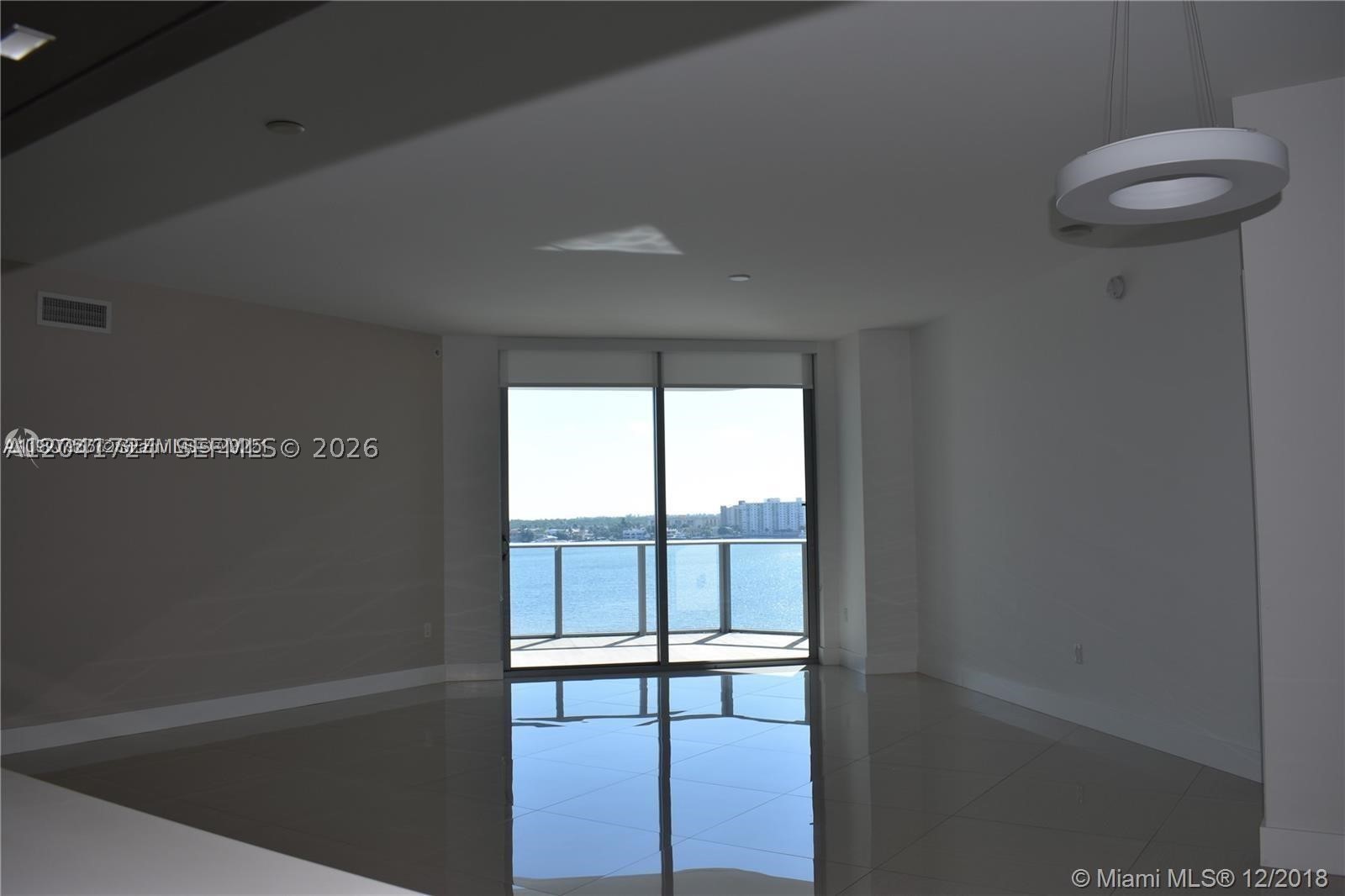 17301 Biscayne Blvd #1407, North Miami Beach FL 33160