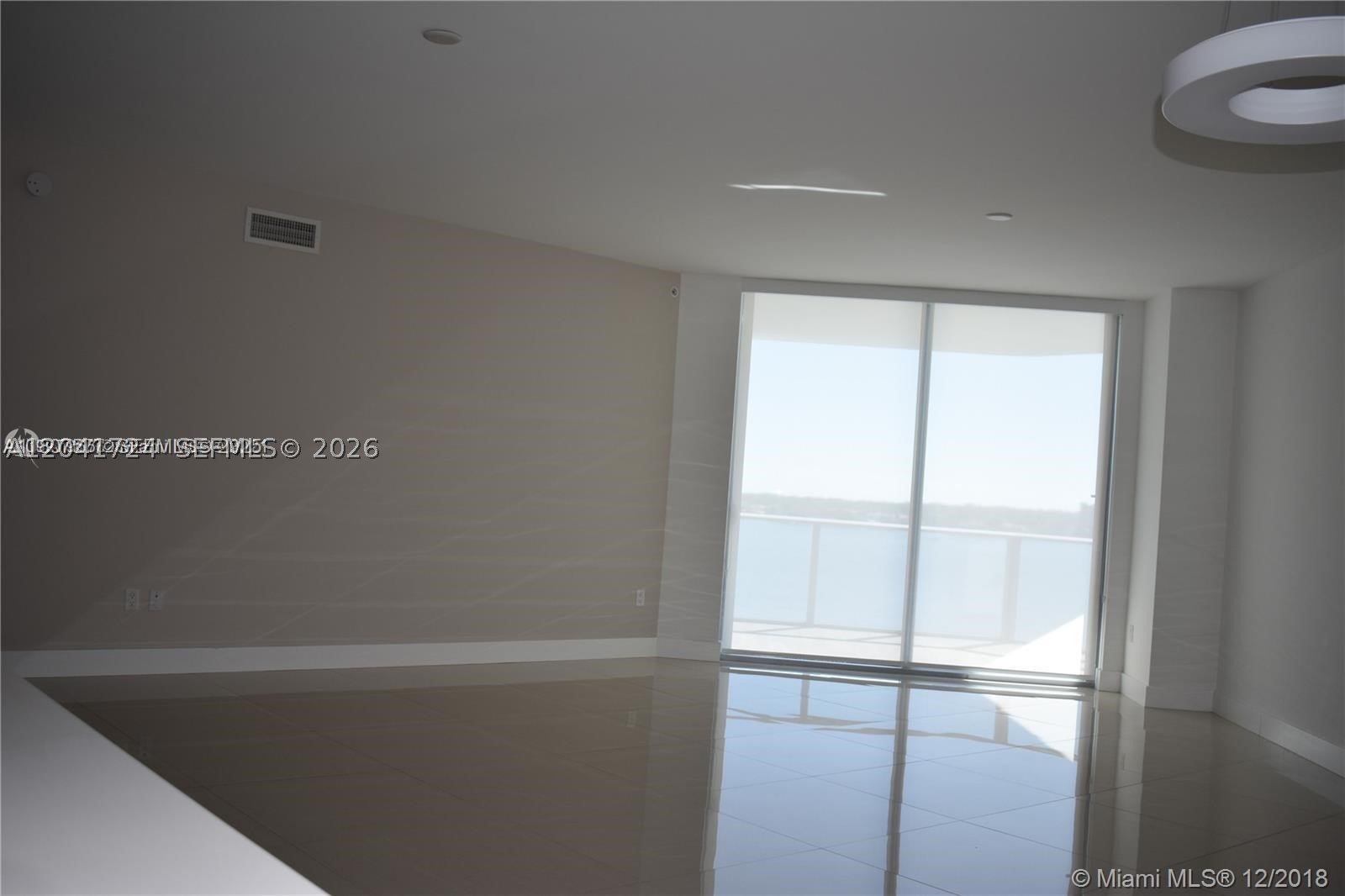 17301 Biscayne Blvd #1407, North Miami Beach FL 33160