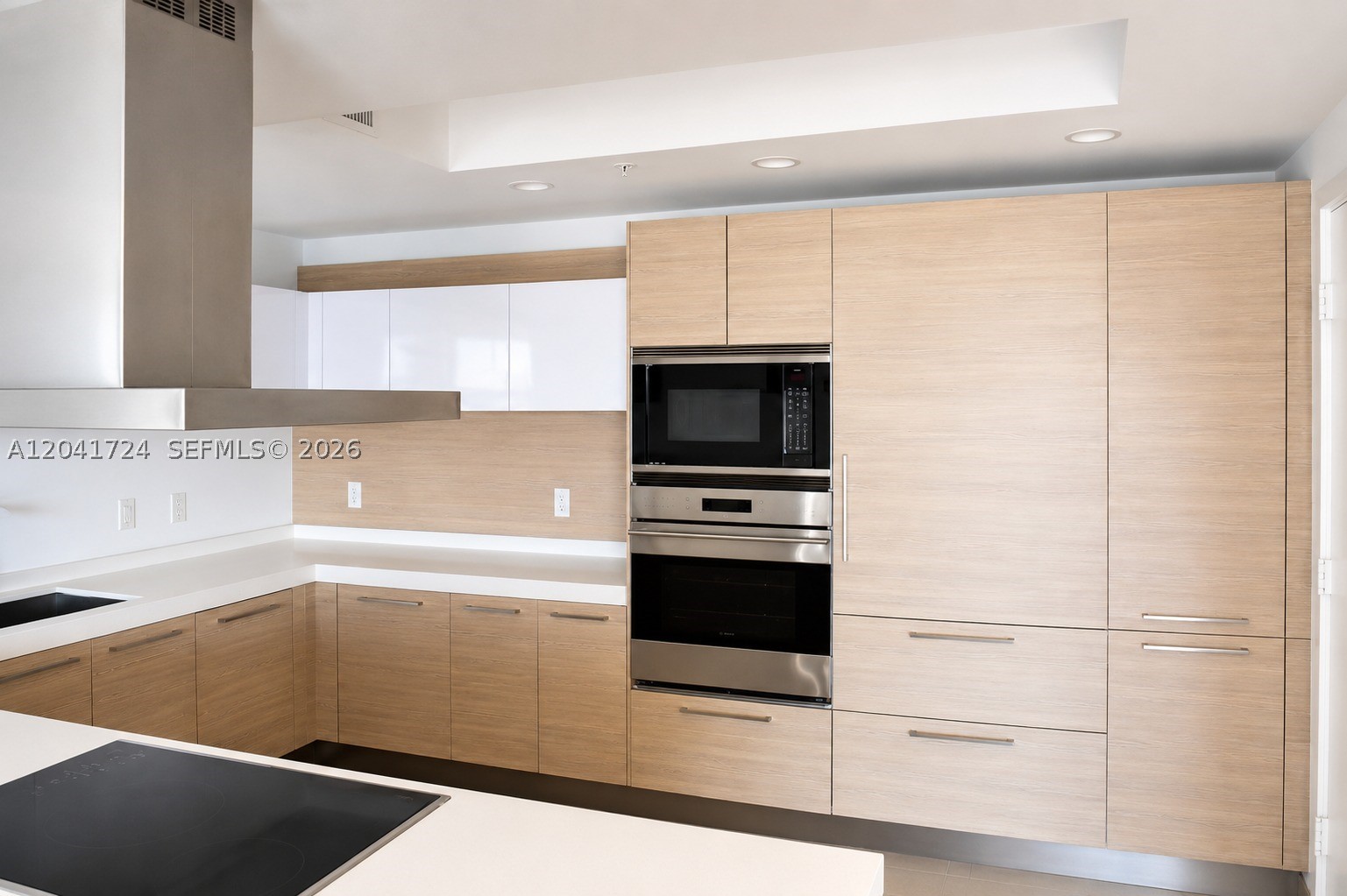 17301 Biscayne Blvd #1407, North Miami Beach FL 33160