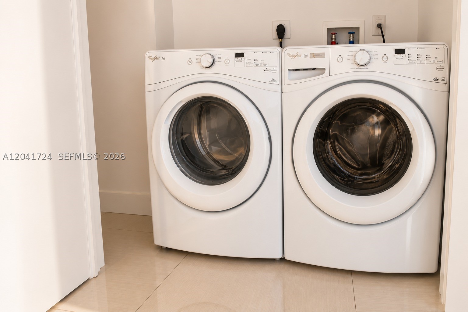 17301 Biscayne Blvd #1407, North Miami Beach FL 33160