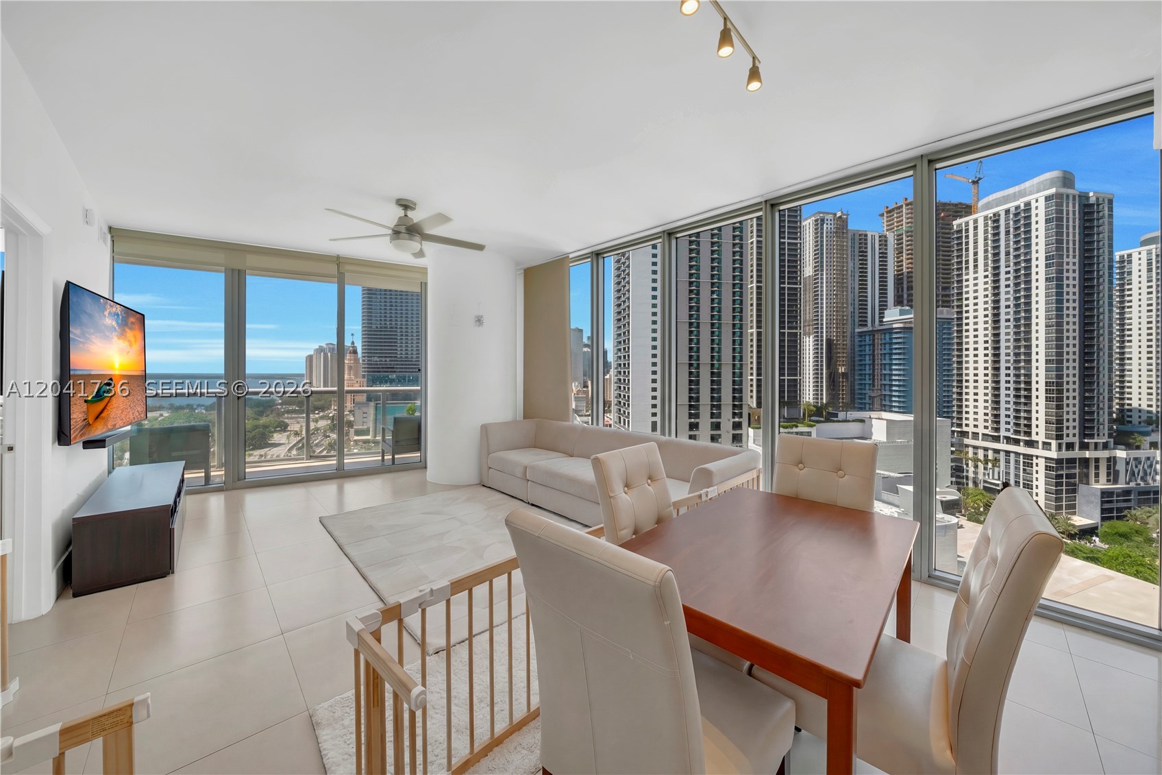 888 Biscayne Blvd #2101, Miami FL 33132