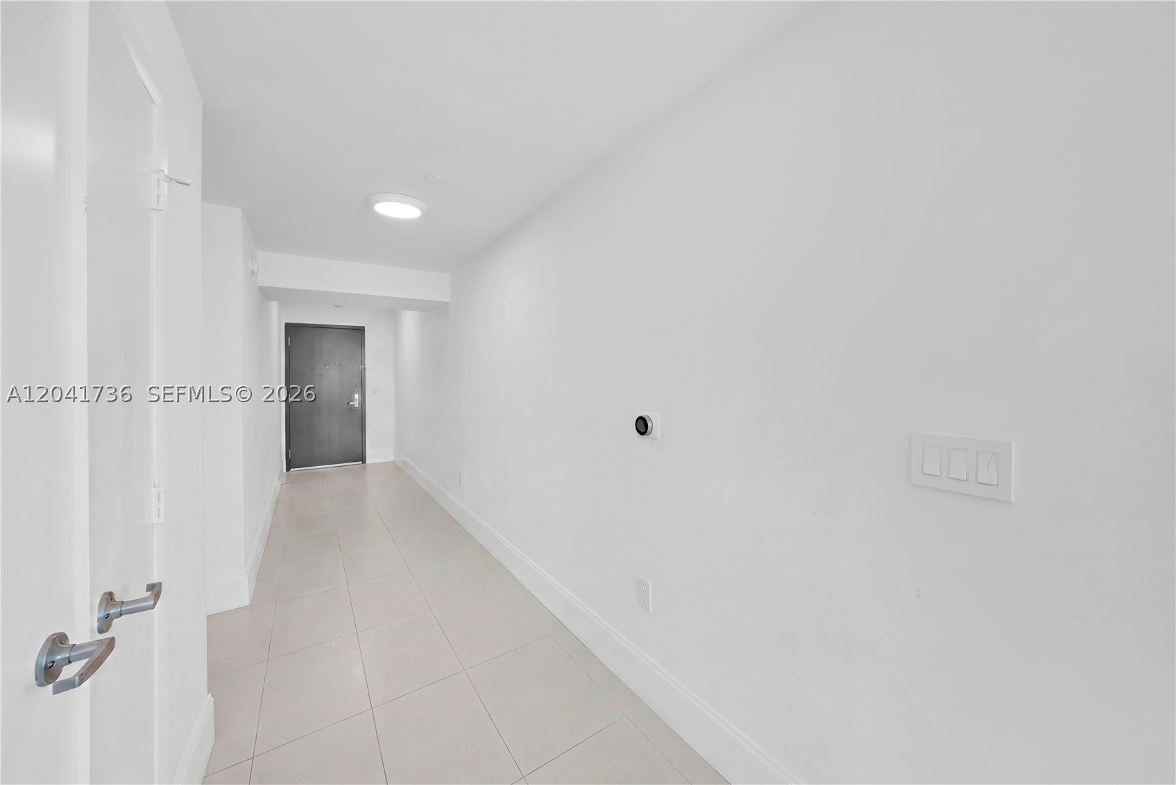 888 Biscayne Blvd #2101, Miami FL 33132