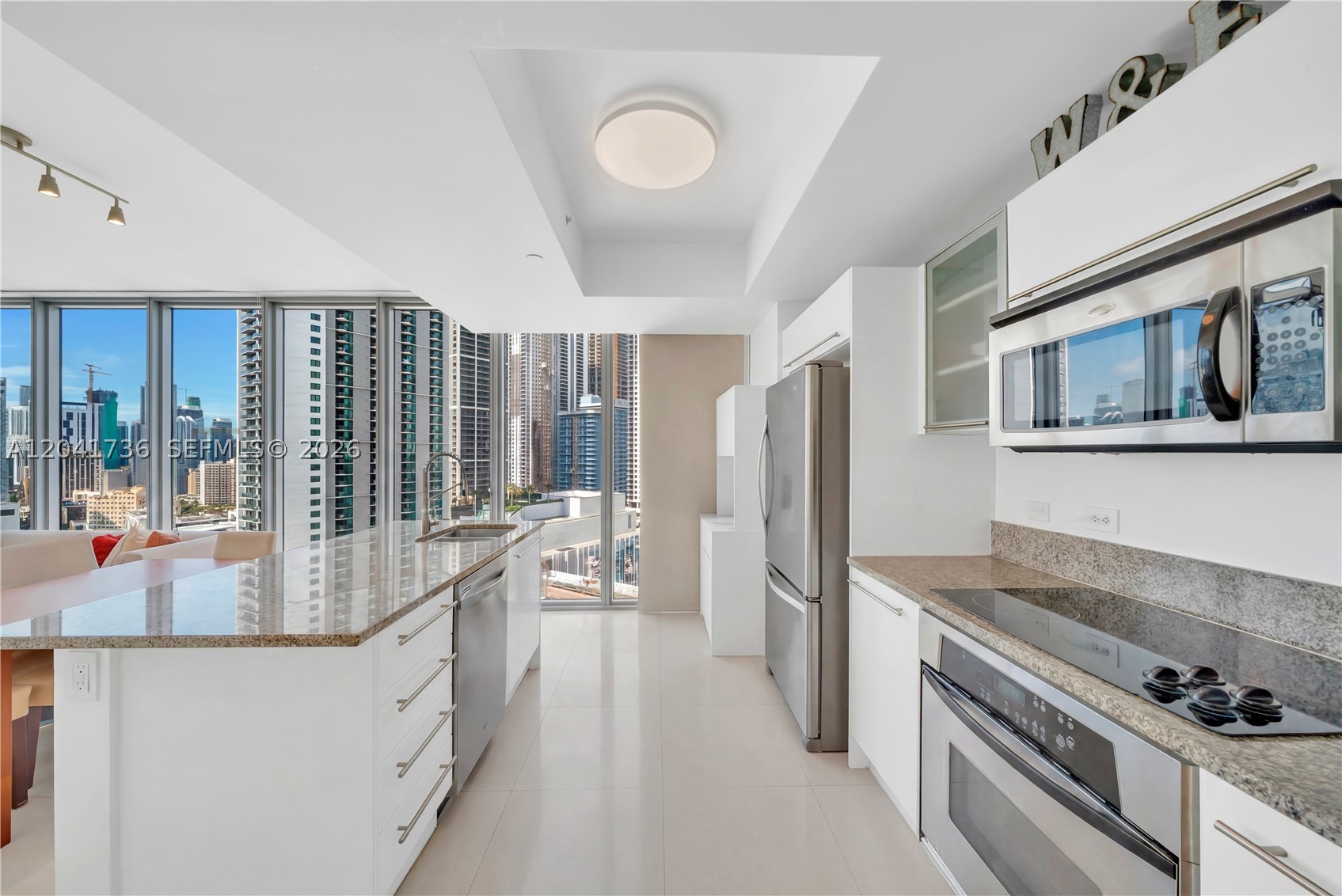 888 Biscayne Blvd #2101, Miami FL 33132