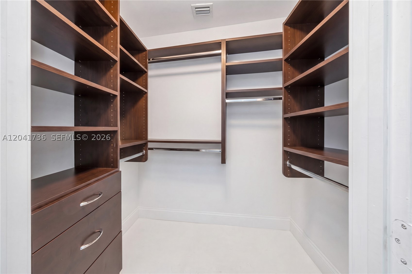 888 Biscayne Blvd #2101, Miami FL 33132