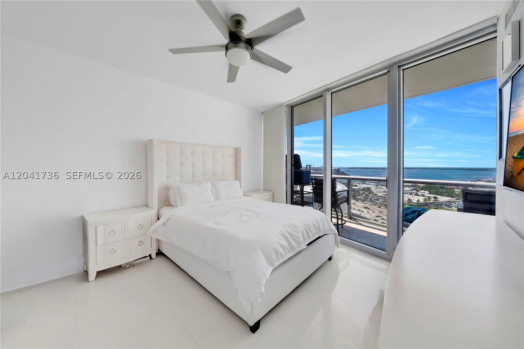 888 Biscayne Blvd #2101, Miami FL 33132