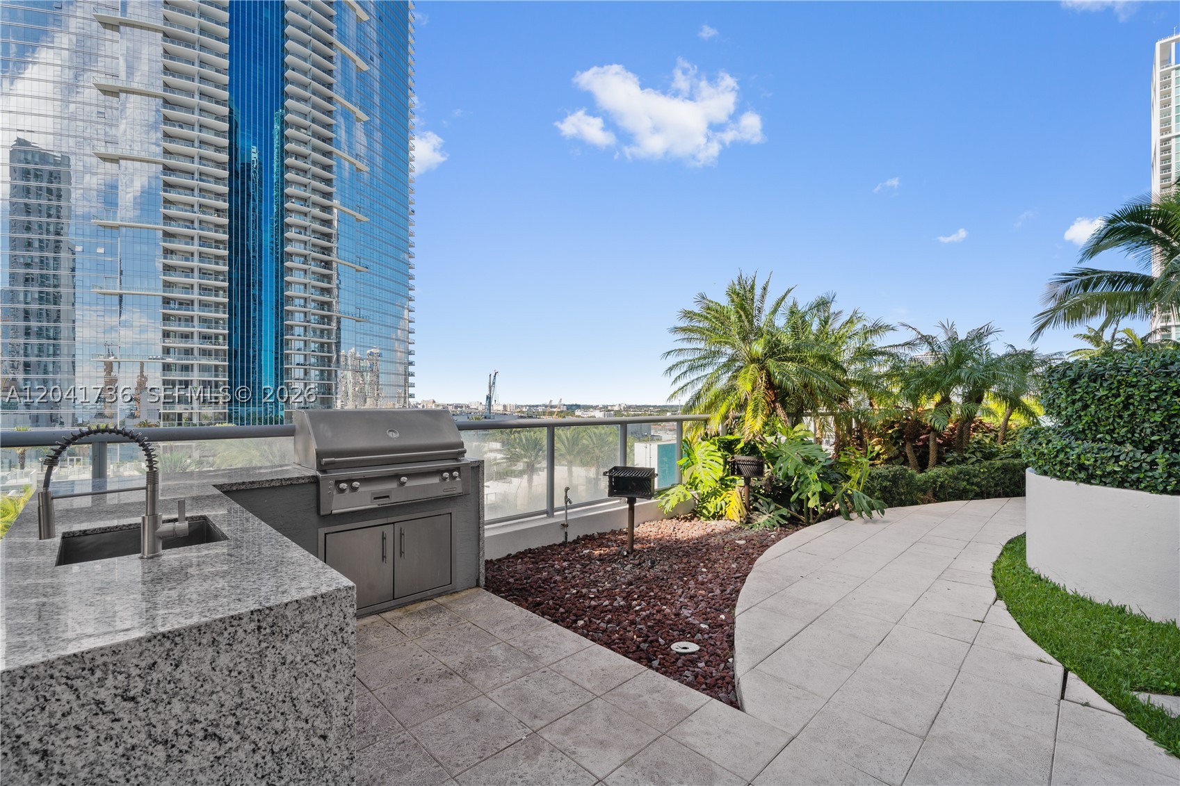 888 Biscayne Blvd #2101, Miami FL 33132