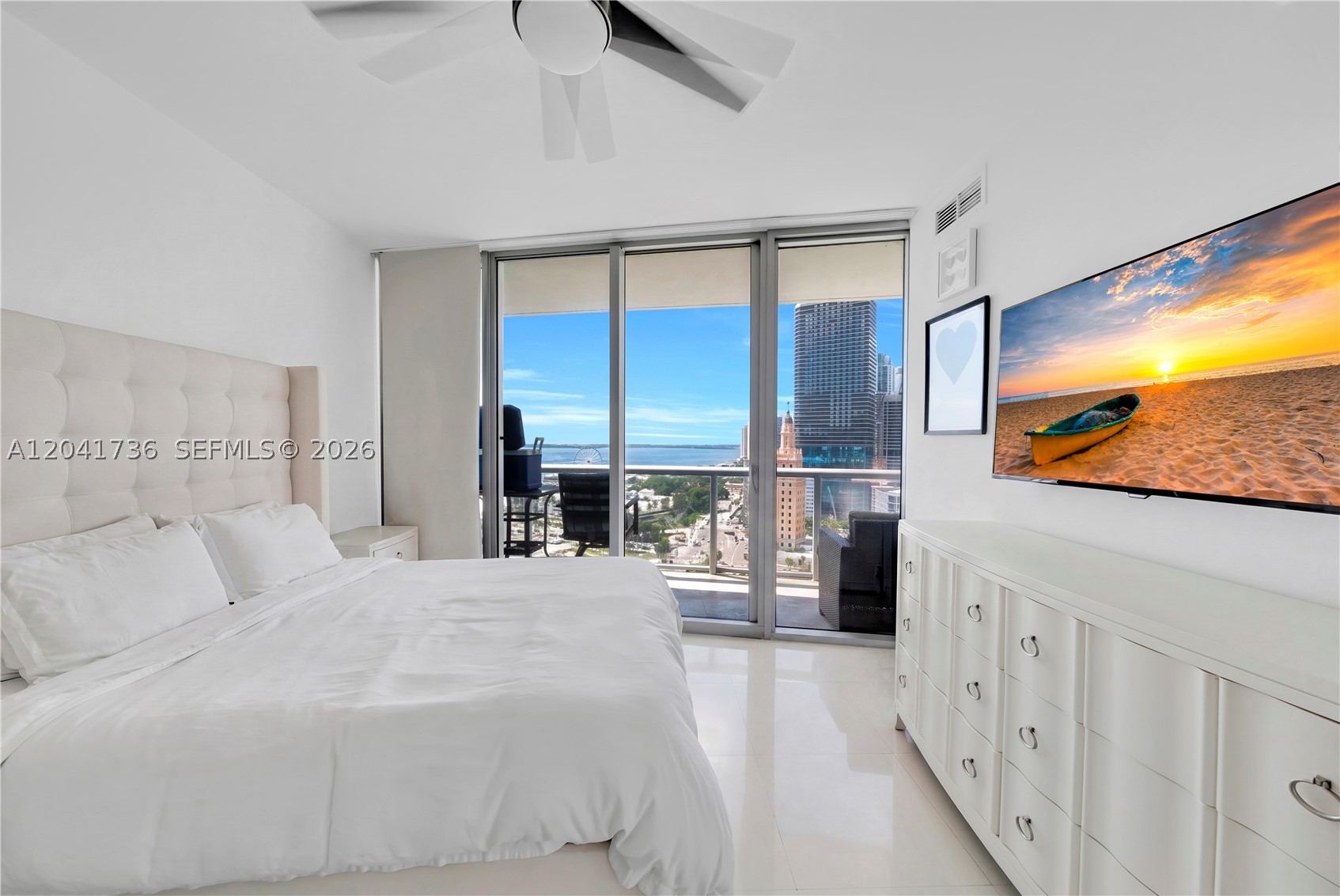 888 Biscayne Blvd #2101, Miami FL 33132
