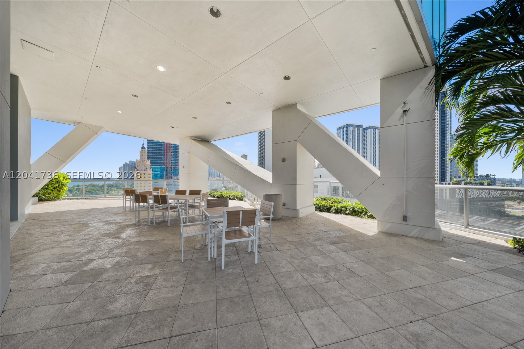 888 Biscayne Blvd #2101, Miami FL 33132