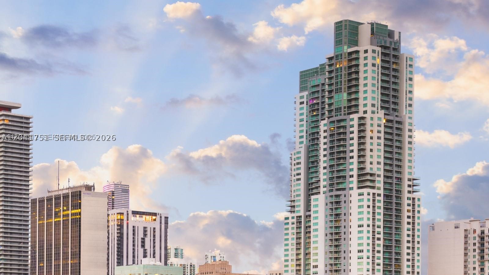 253 NE 2nd St #215, Miami FL 33132