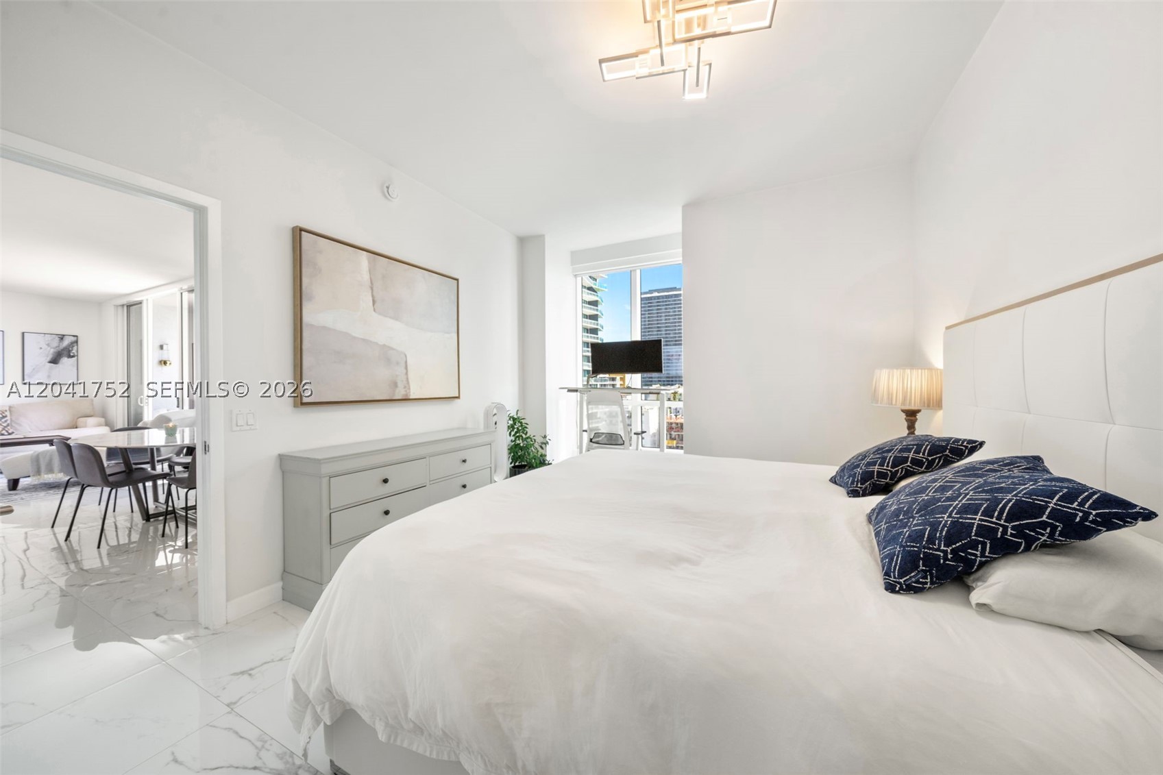601 NE 27th St #1001, Miami FL 33137
