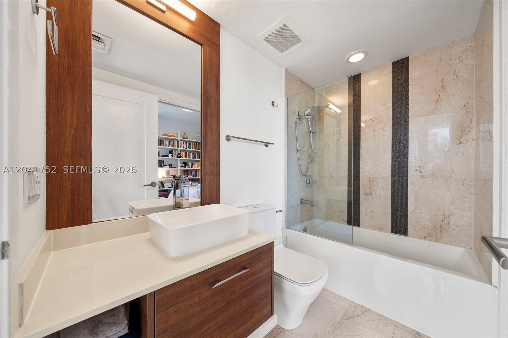 601 NE 27th St #1001, Miami FL 33137