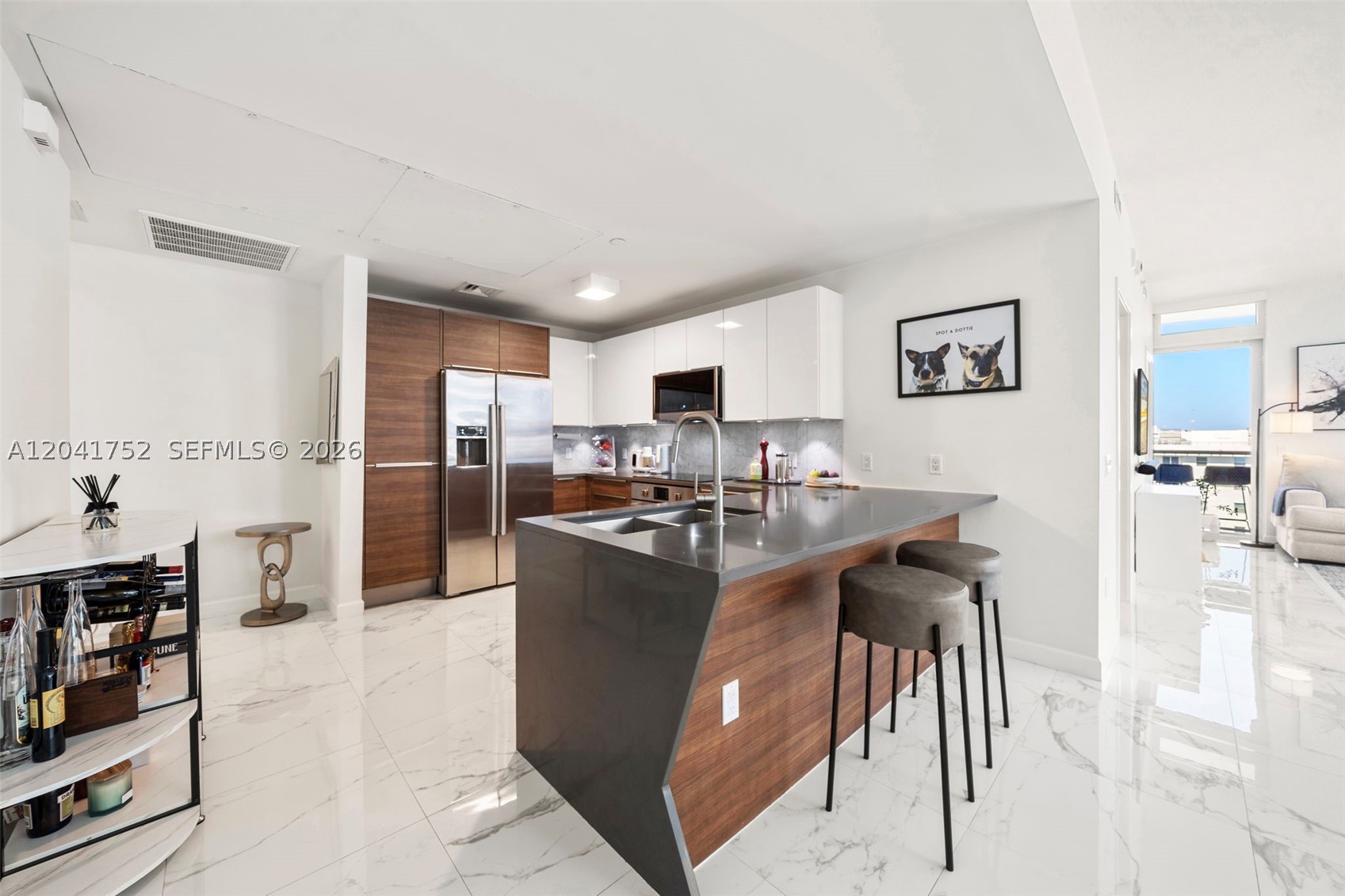 601 NE 27th St #1001, Miami FL 33137