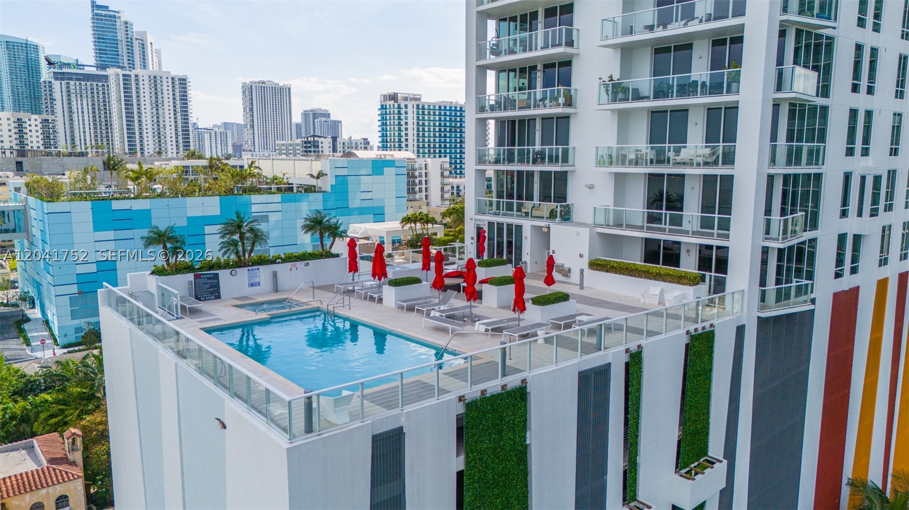 601 NE 27th St #1001, Miami FL 33137