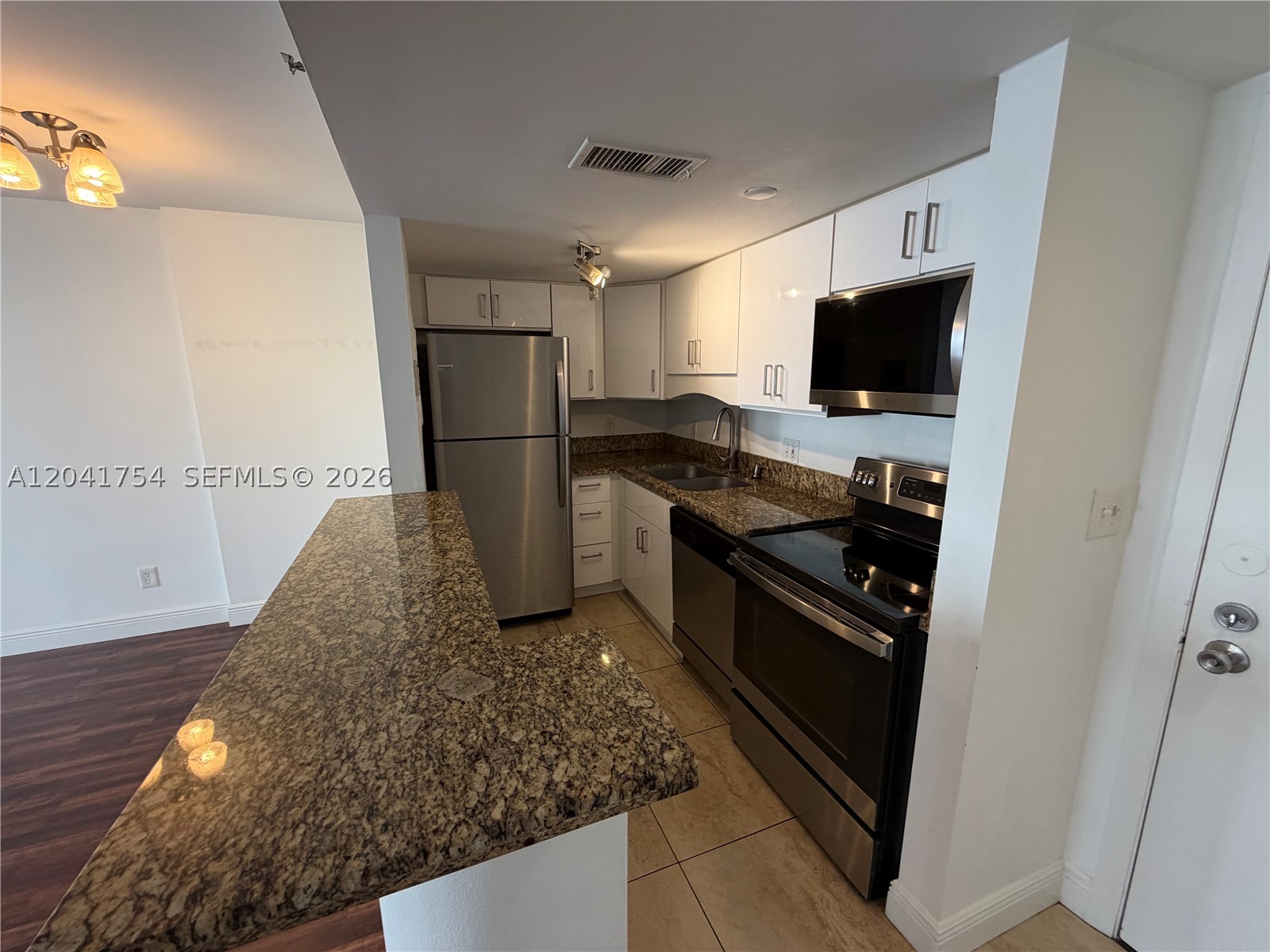 770 Claughton Island Dr #707, Miami FL 33131
