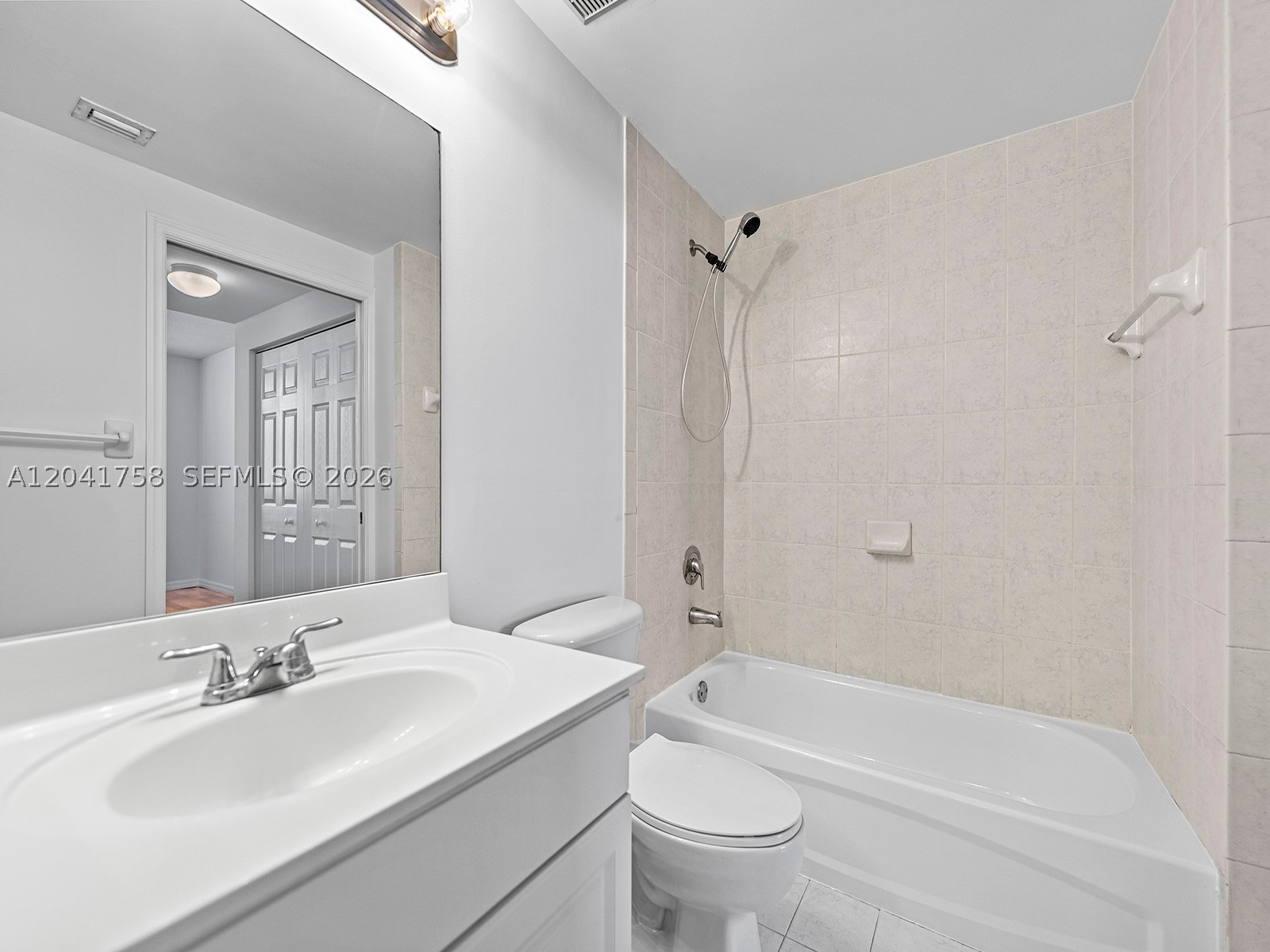 215 SW 42nd Ave #810, Miami FL 33134