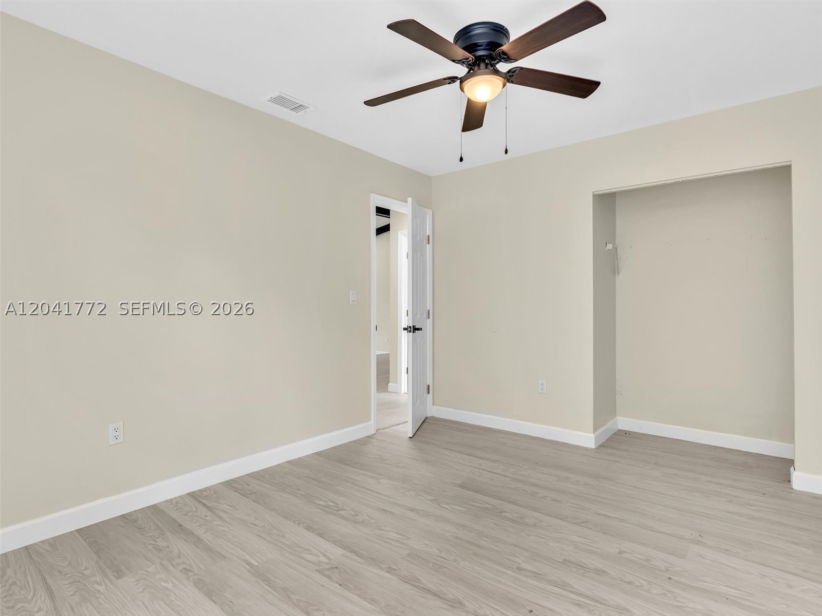 8813 Paradise Ct #8813, Tamarac FL 33321