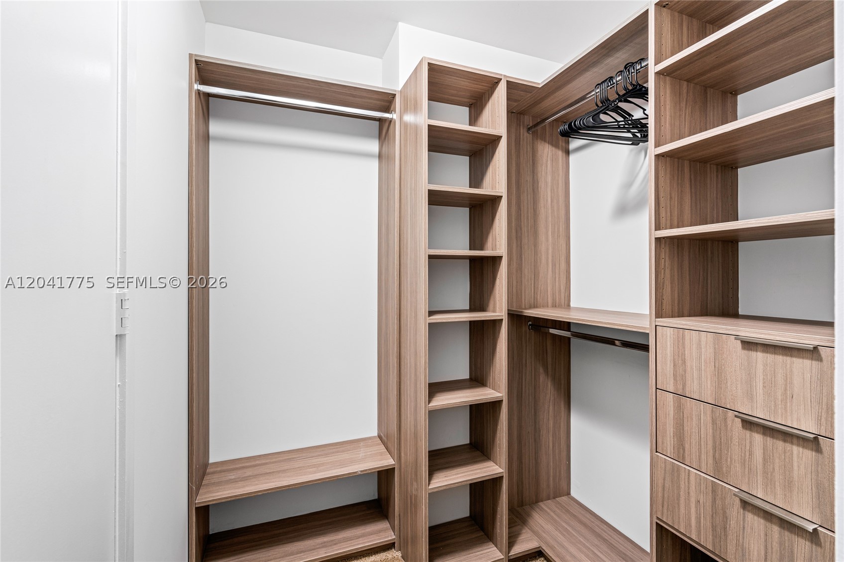 2900 NE 7th Ave #1609, Miami FL 33137