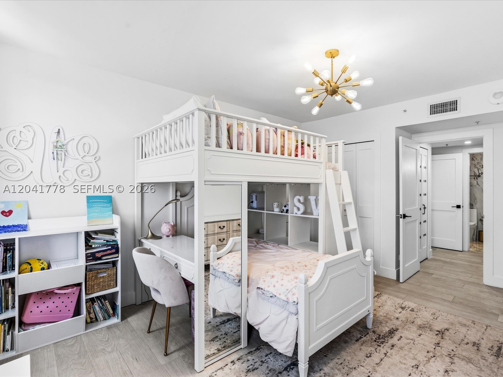 701 Brickell Key Blvd #1903, Miami FL 33131