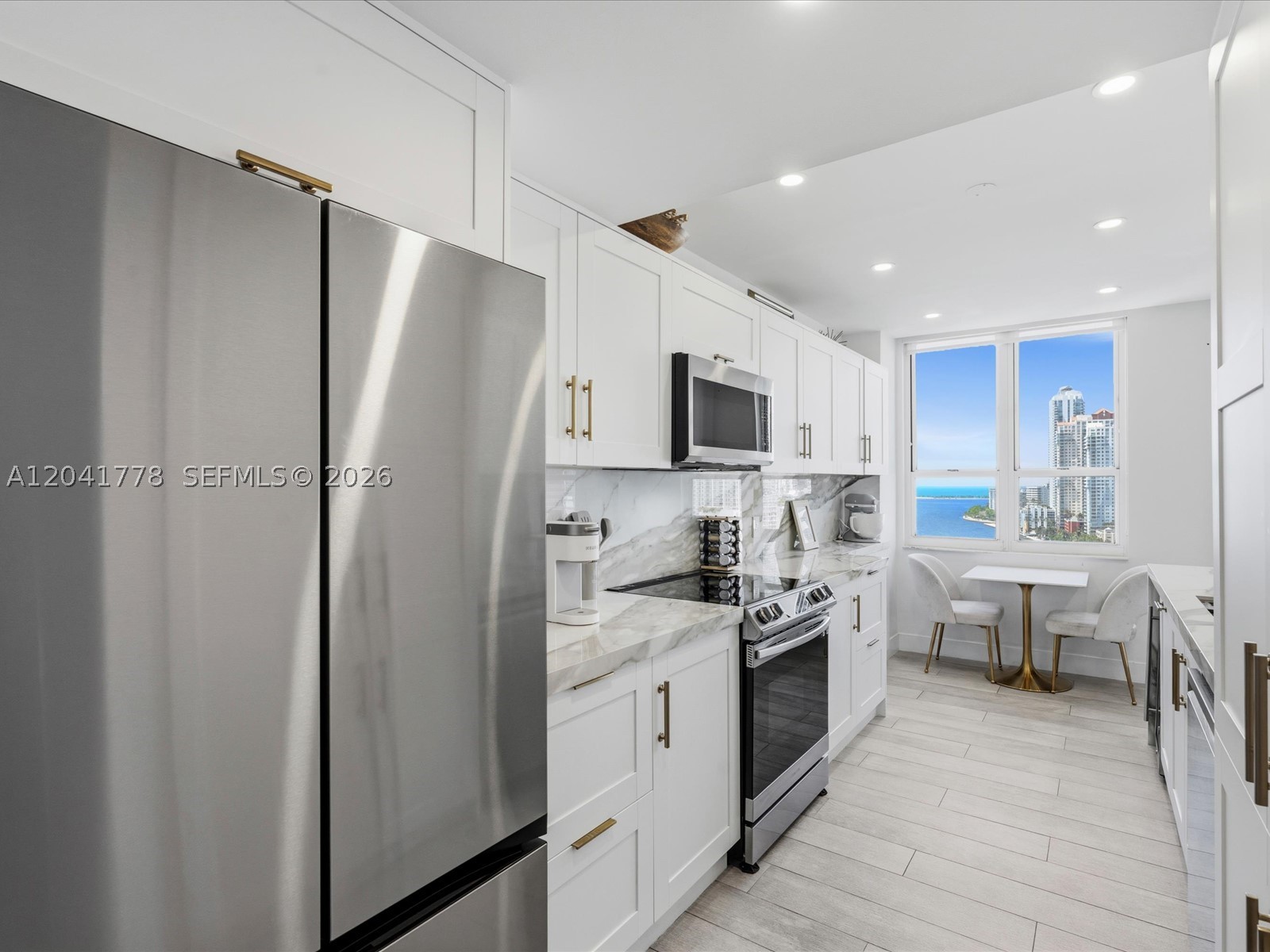 701 Brickell Key Blvd #1903, Miami FL 33131