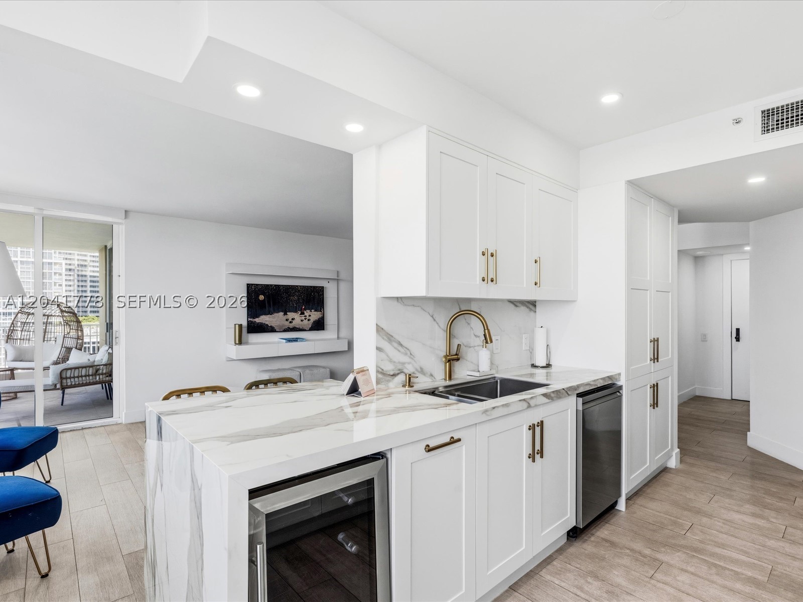 701 Brickell Key Blvd #1903, Miami FL 33131