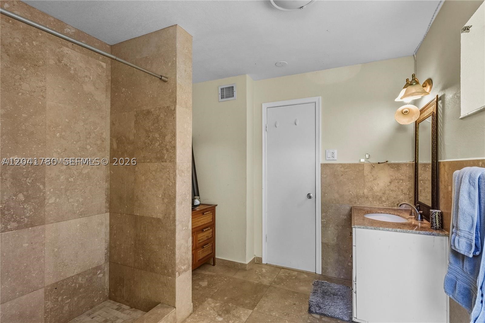 1875 Alamanda Dr #1875, North Miami FL 33181