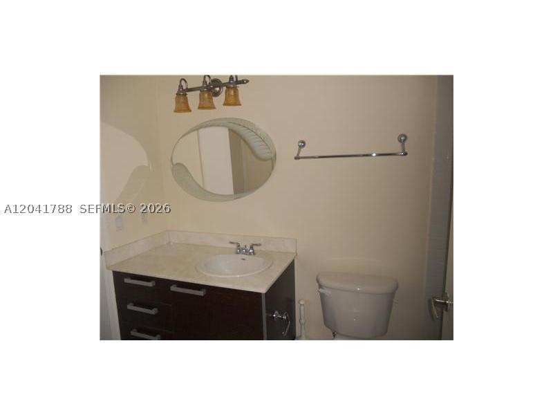 2525 SW 3 AV #1006, Miami FL 33129