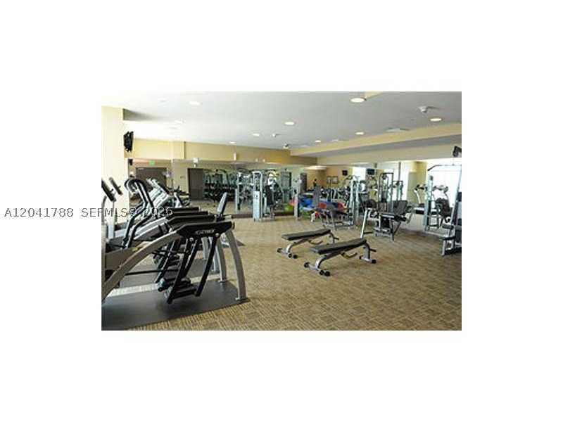 2525 SW 3 AV #1006, Miami FL 33129
