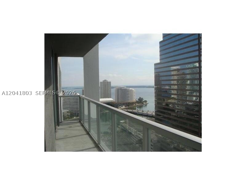 500 Brickell Ave #2604, Miami FL 33131