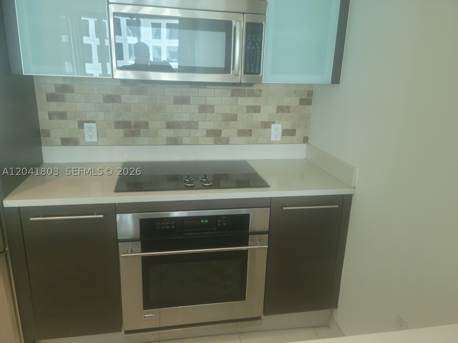 500 Brickell Ave #2604, Miami FL 33131